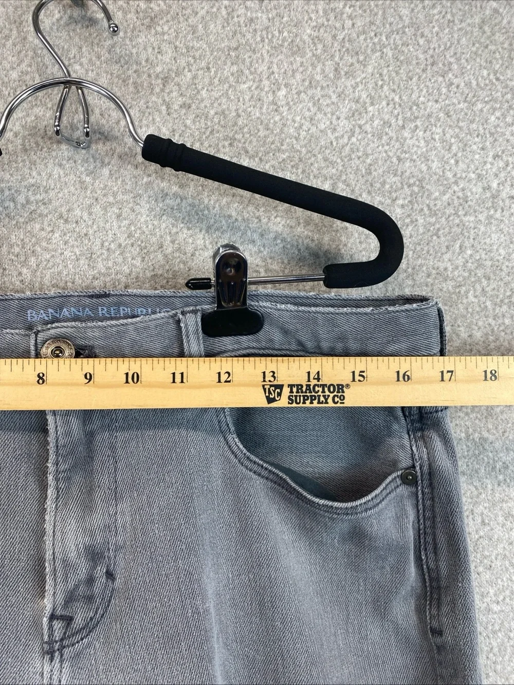 Banana Republic Men’s The Traveler Slim Fit Denim Jeans Grey Size 34x32 Stretch
